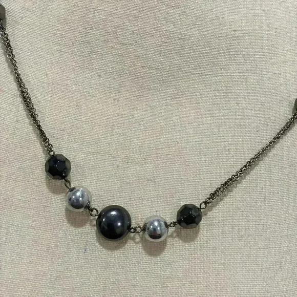 Necklace - Picture 1 of 7